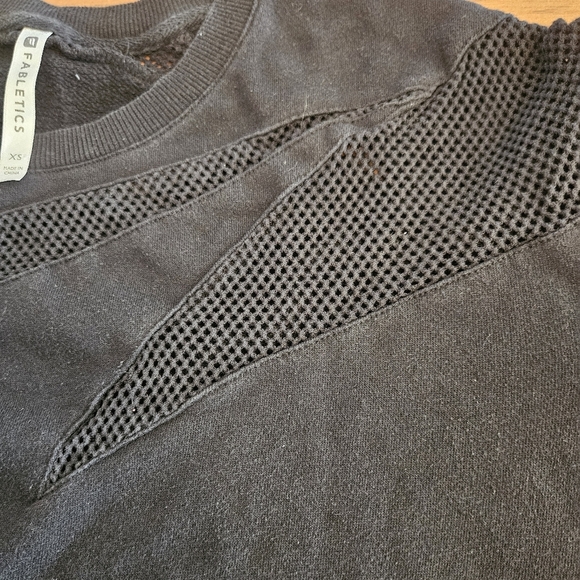 Fabletics Black Mesh Cut Out Sweatshirt Black Size XS - Picture 5 of 8